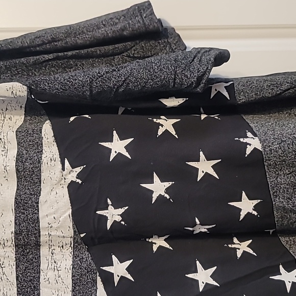 Champs Sport Gear T-Shirt Mens 2XL Charcoal White Short Sleeve Stars Flag Cadual - Picture 4 of 7